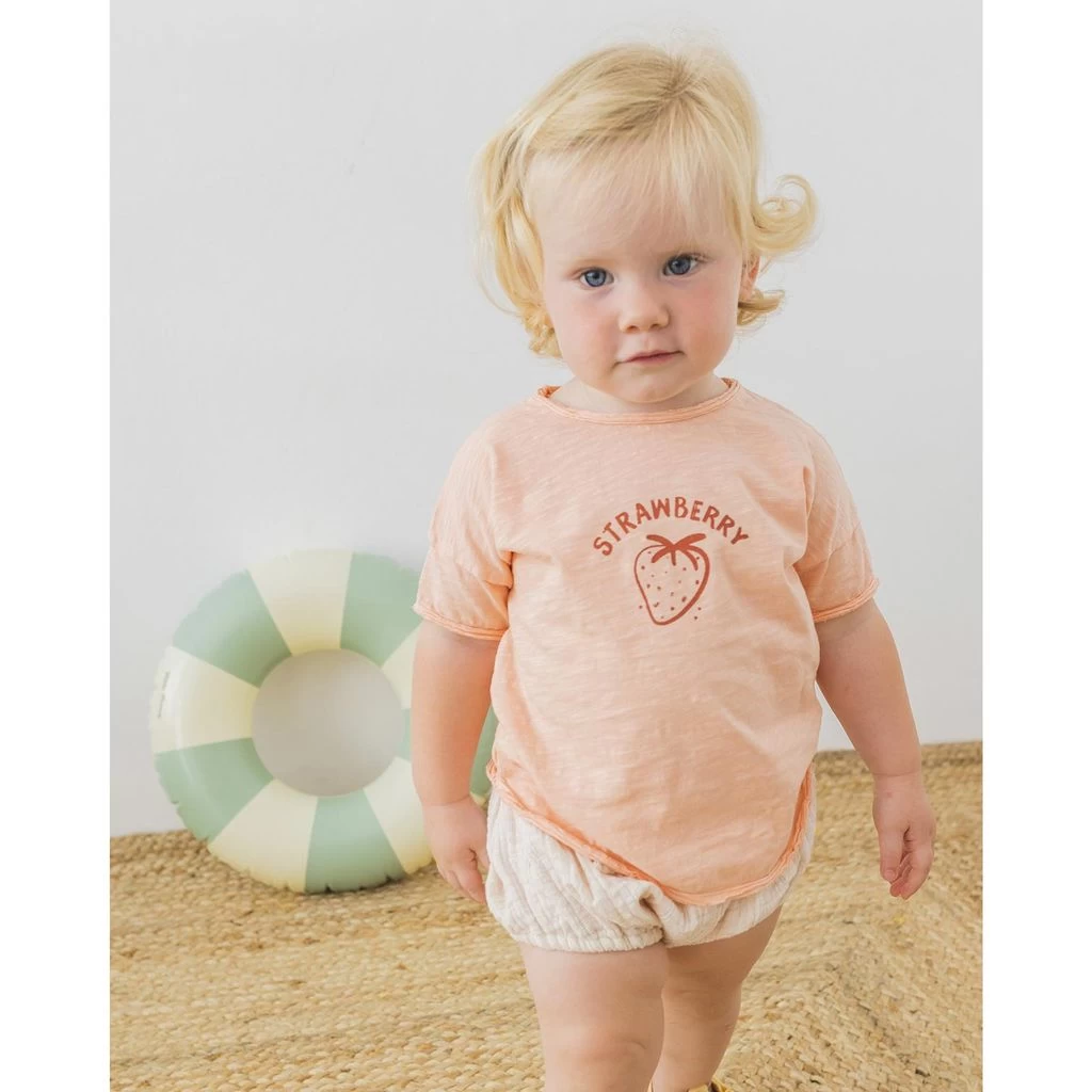 Strawberry T-Shirt Apricot 4 Strawberry T-Shirt Apricot - Image 4