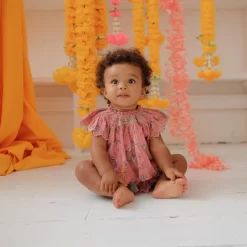 Louise Misha Vallaloid Shorts Strawberry Bohemian Hindi 6 Louise Misha Vallaloid Shorts Strawberry Bohemian Hindi -PETIT BATEAU Store 1024x1024 3881